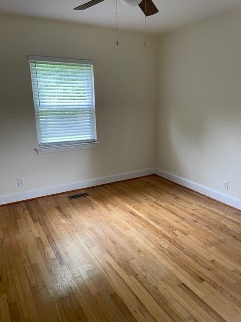 Building Photo - 209 Sequoia Dr