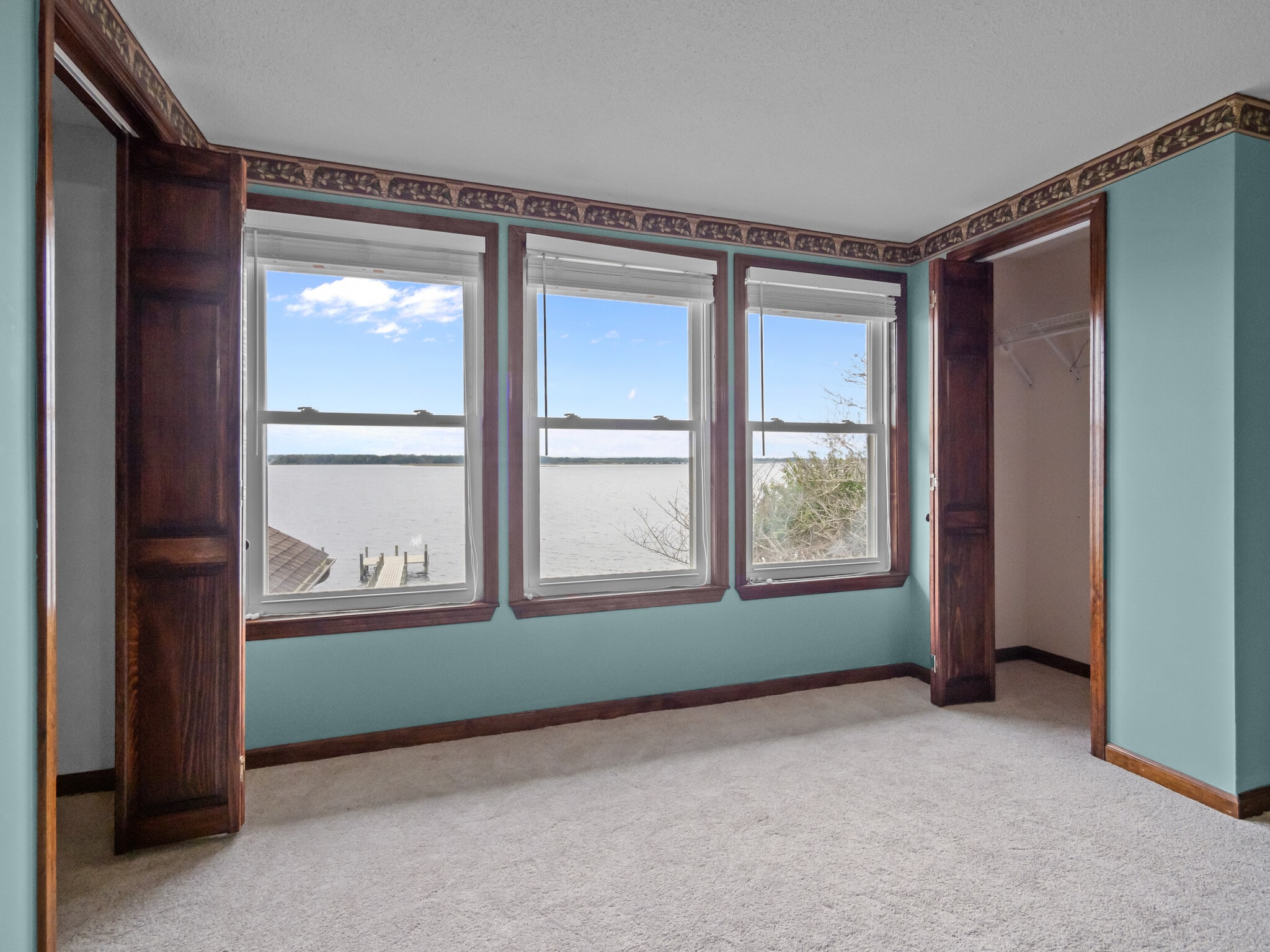 Building Photo - 138 White Oak Bluff Rd