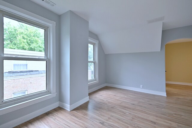 Building Photo - 6424 Sinclair Ave