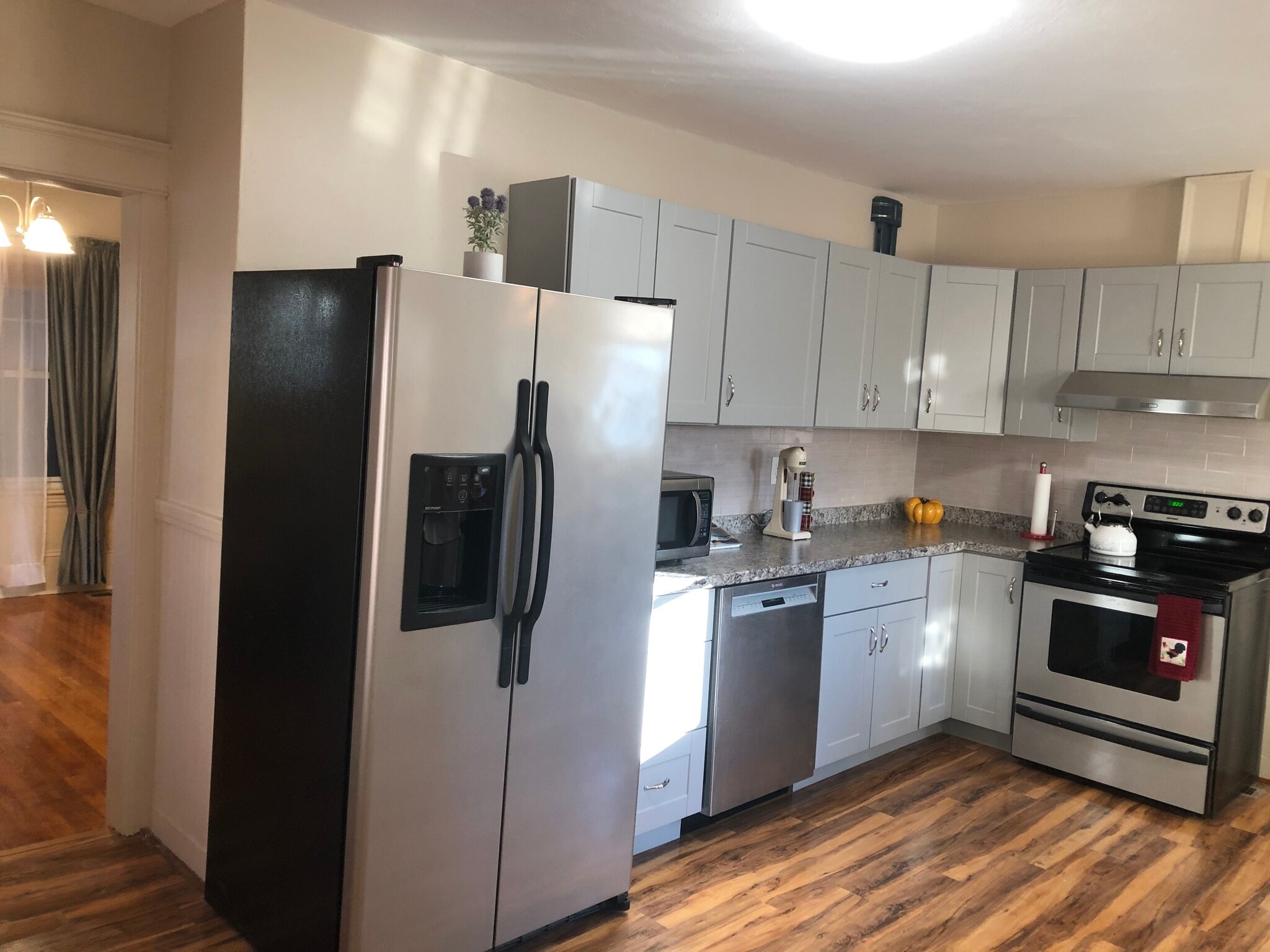 Building Photo - 61 Hadwen Rd