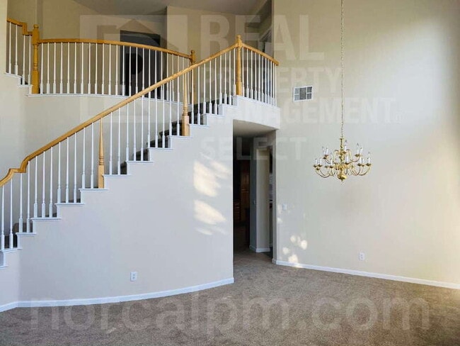 Building Photo - 116 Burgundy Ct