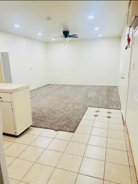 Family Room - 1707 W Swain Rd