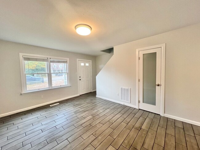 Building Photo - Newly Remodeled 2BD, 1.5BA Raleigh Townhome with a Fenced Backyard in a Prime Location