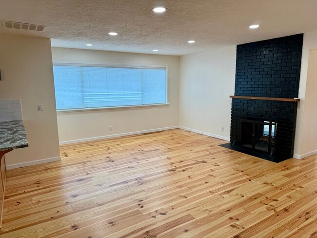 Building Photo - Super Cool Mid-Century Mod Meets Modern Updates and Amazing Pool