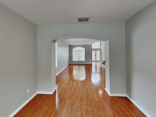 Building Photo - 5067 Hook Hollow Cir