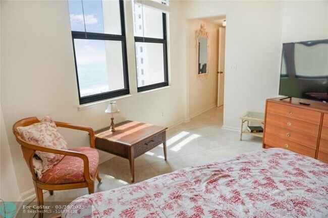 Building Photo - 2800 N Ocean Dr