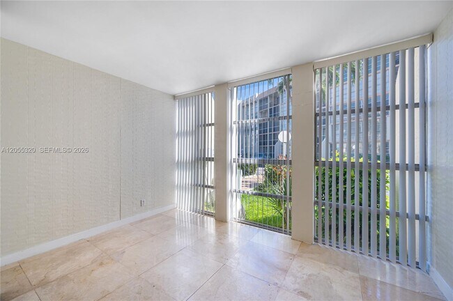 Building Photo - 601 Three Islands Boulevard