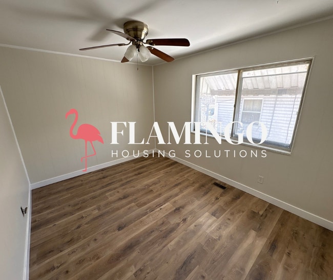 Building Photo - 1301 Beverly Ave