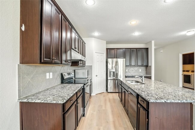 Building Photo - 8137 Kurgan Trail