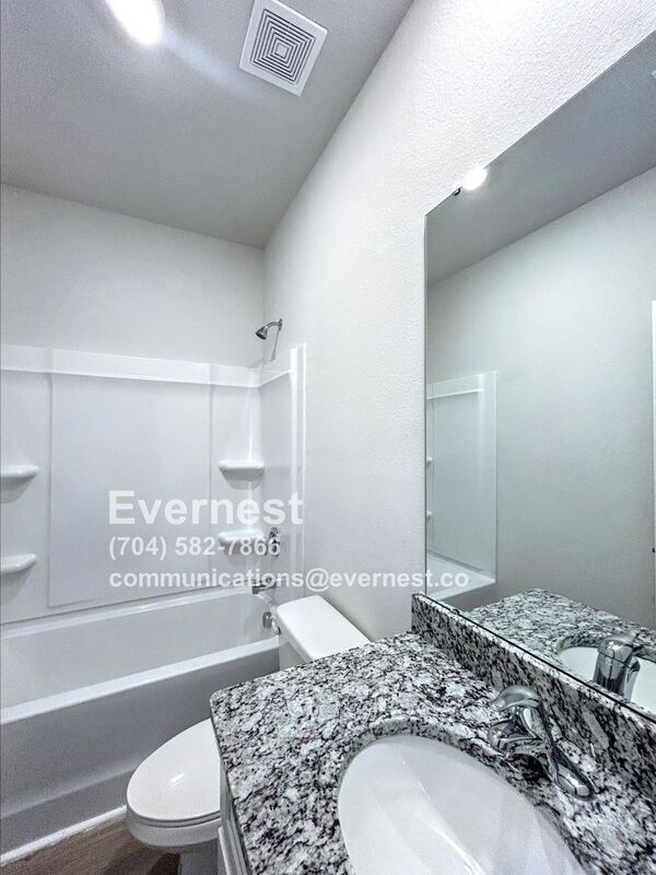 Building Photo - 221 Aniston Ln