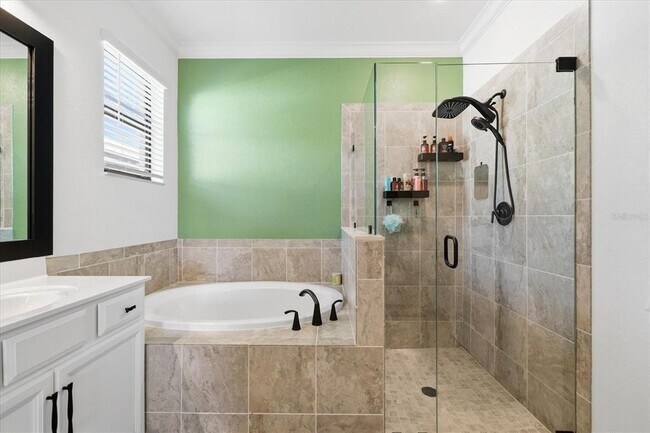 Building Photo - 17234 Blue Rdg Pl