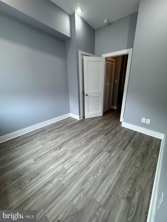 Building Photo - 1522 Willington St