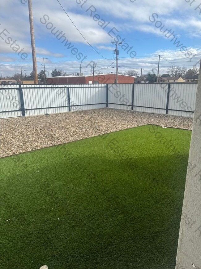 Building Photo - 3116 Westminster Dr