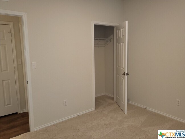 Building Photo - 428 Sand Cherry