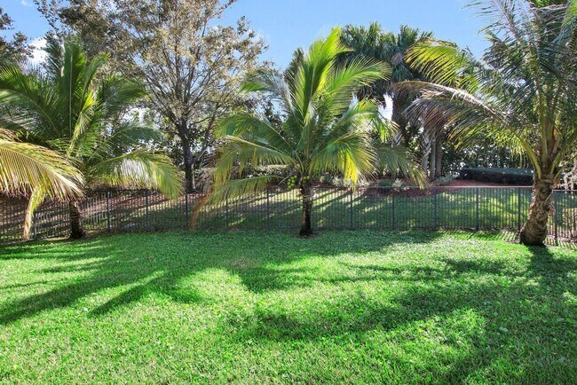 Building Photo - 2824 Bellarosa Circle