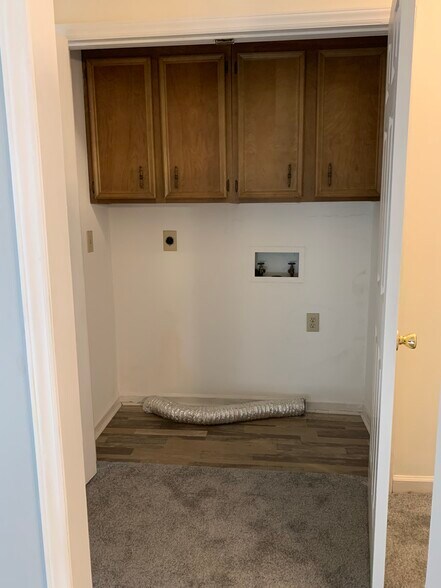 Building Photo - 133 Columbine Dr. Unit # 113