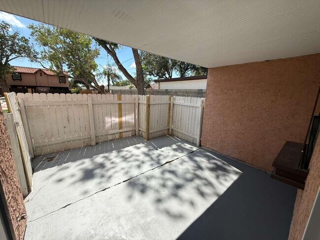 Building Photo - 5500 McPherson Rd