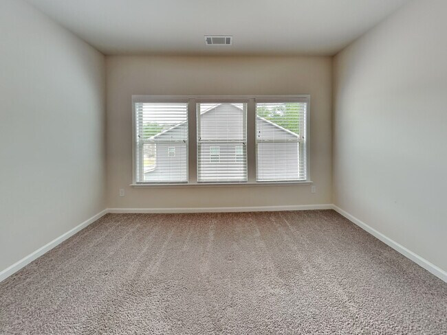 Building Photo - 5940 Stargazer Way