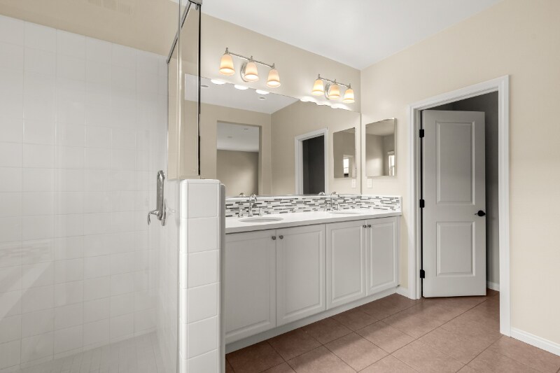 Building Photo - 2754 Overlook Point Dr