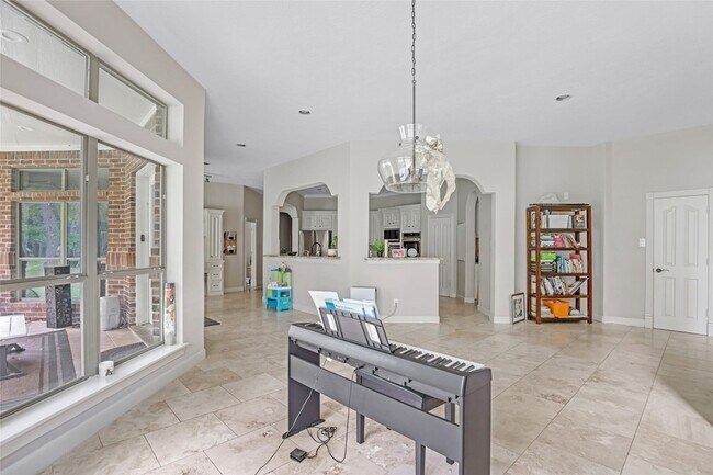 Building Photo - 29006 Reserve Bend Dr