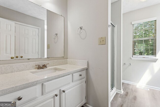 Building Photo - 525 Abbotts Hill Ln