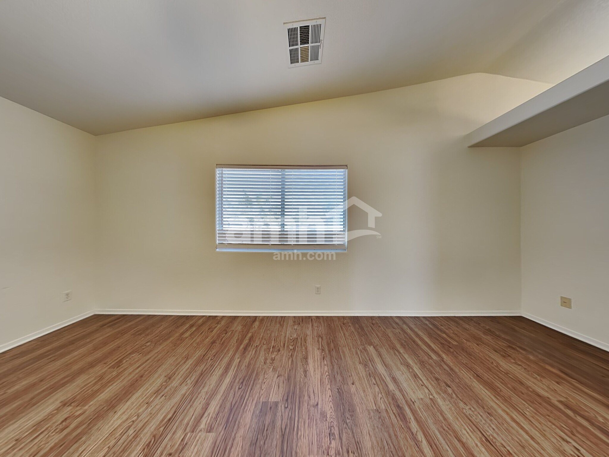 Building Photo - 4932 Cascade Pools Ave