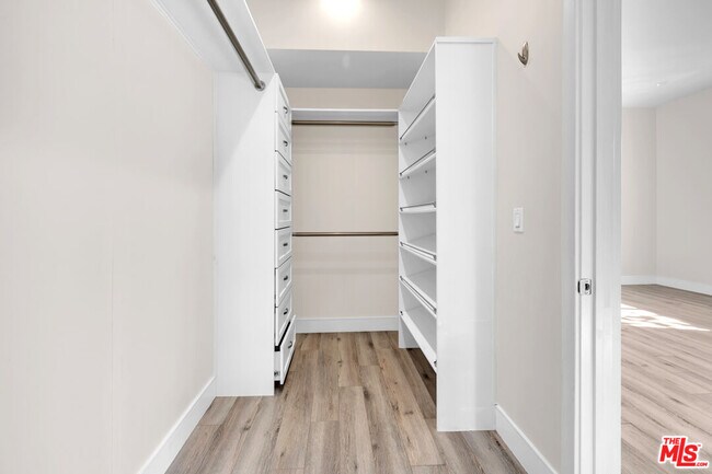 Building Photo - 4538 Dempsey Ave