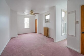 Building Photo - 859 Granite St