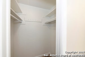 Building Photo - 6838 Blue Lake Dr