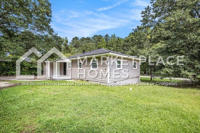 Building Photo - 4854 Flat Shoals Rd