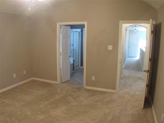 Building Photo - 2020 Webb Dr