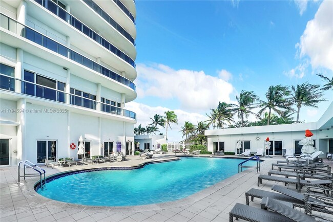 Building Photo - 9601 Collins Ave
