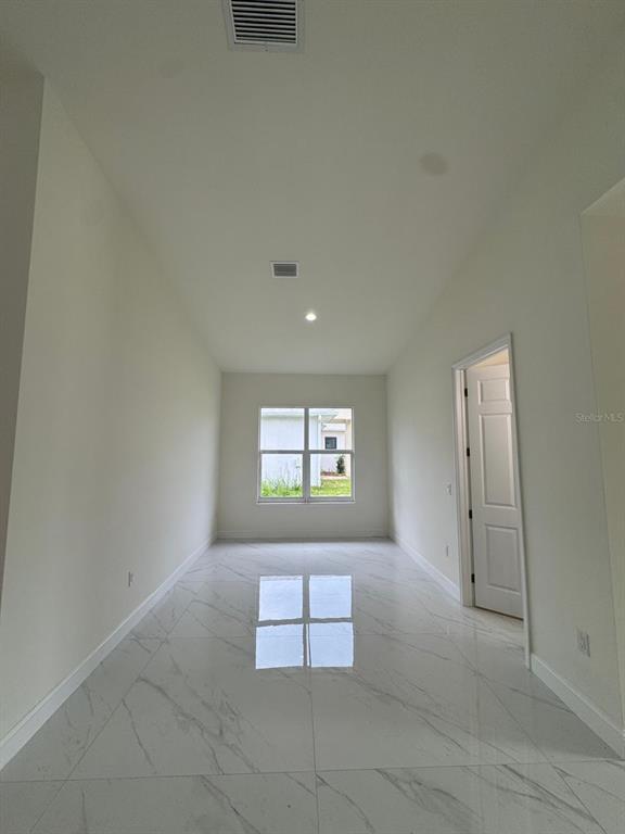 Building Photo - 16483 Hillsborough Blvd