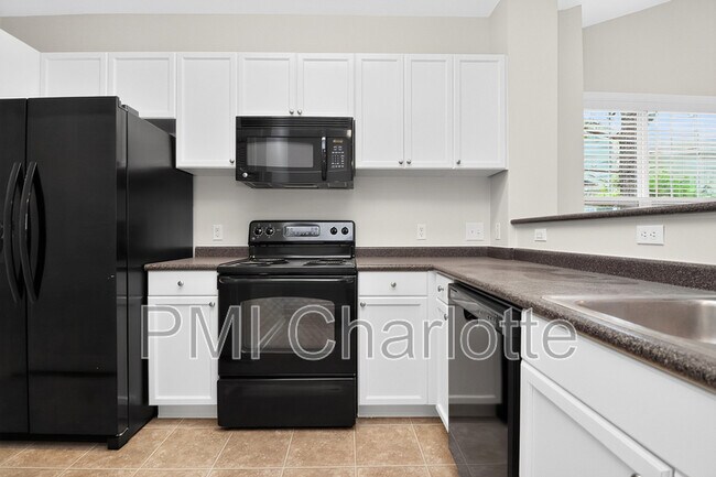 Building Photo - 18736 Nautical Dr
