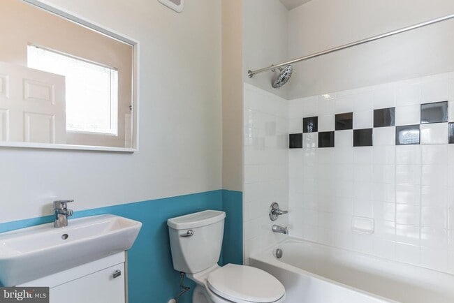 Building Photo - 11343 Aristotle Dr