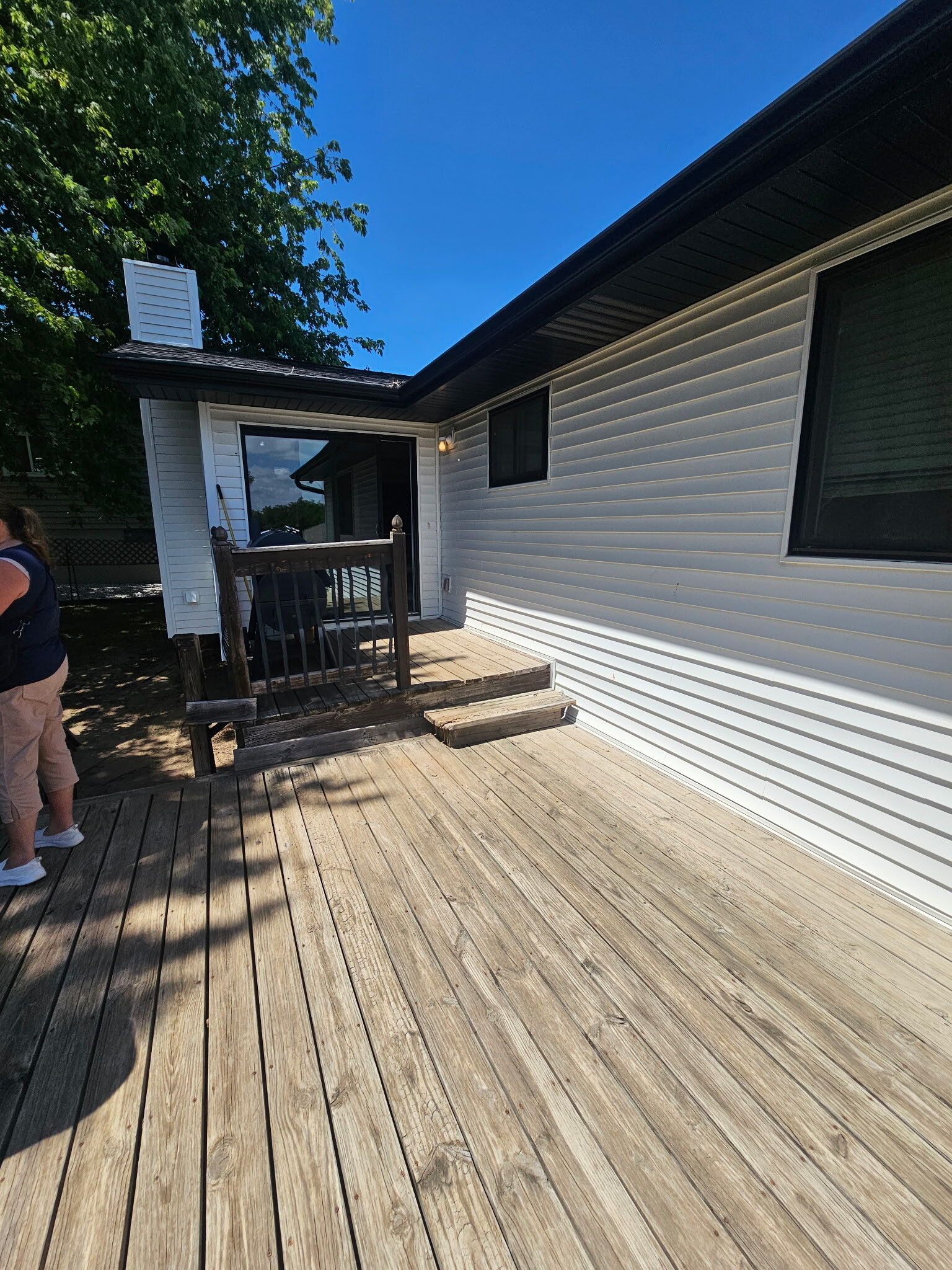 Building Photo - 14465 Krug Cir