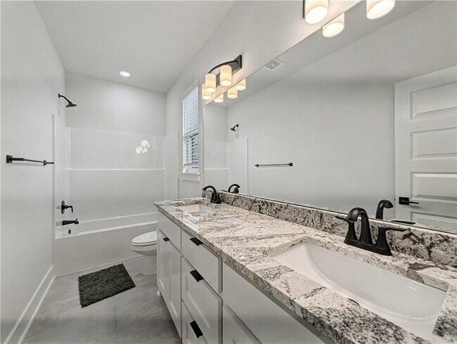 Building Photo - 30 Cromer Dr