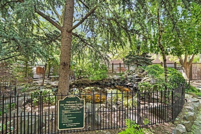 Building Photo - 201 St Pauls Ave