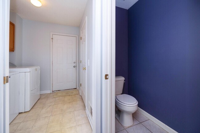 Building Photo - 7798 Greene Farm Dr