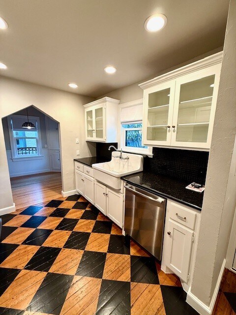 Building Photo - 709 NW 42nd St