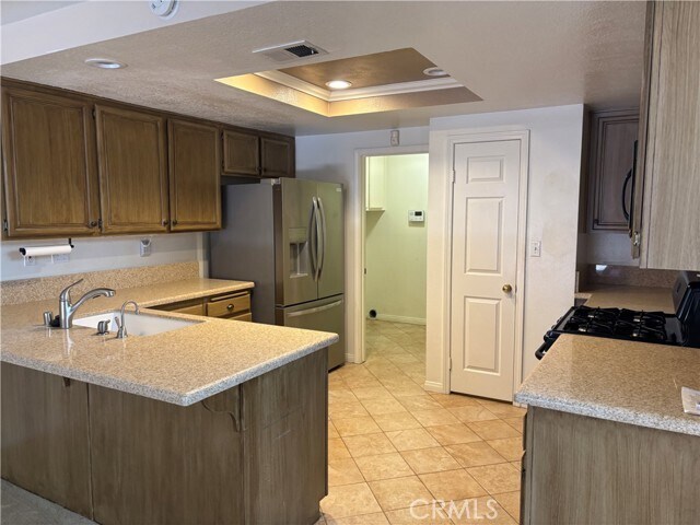 Building Photo - 928 Lotus Cir