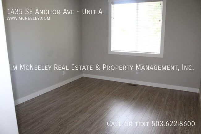 Building Photo - 1435 SE Anchor Ave