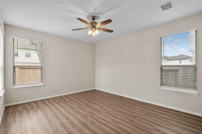 Building Photo - 3015 Chesapeake Bend Ln