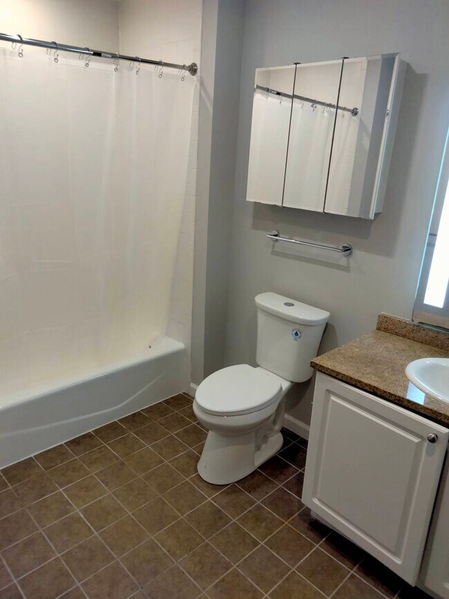 Building Photo - 38 Imlay St