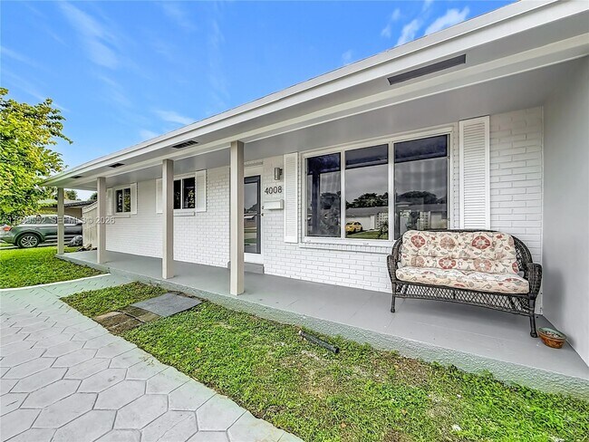 Building Photo - 4008 Adams St