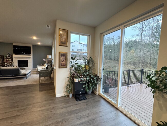 Building Photo - 12212 SW Champlin Ln