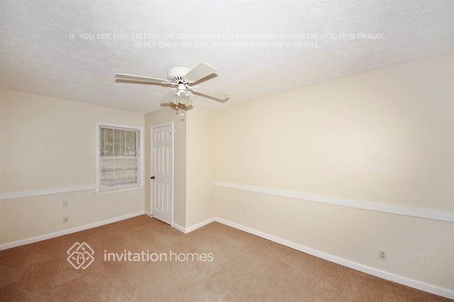 Building Photo - 3884 Hunting Ridge Dr SW