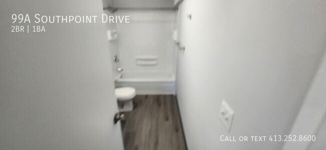 Building Photo - 99 Southpoint Dr