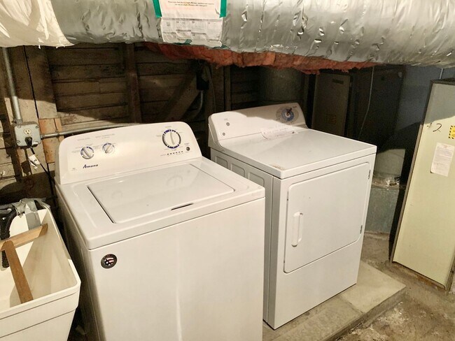 Building Photo - 1BR/1BA Prime Noe Valley Apt. on Church at...