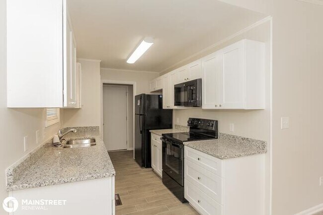 Building Photo - 8222 Strawberry Pt, Charlotte, NC 28215